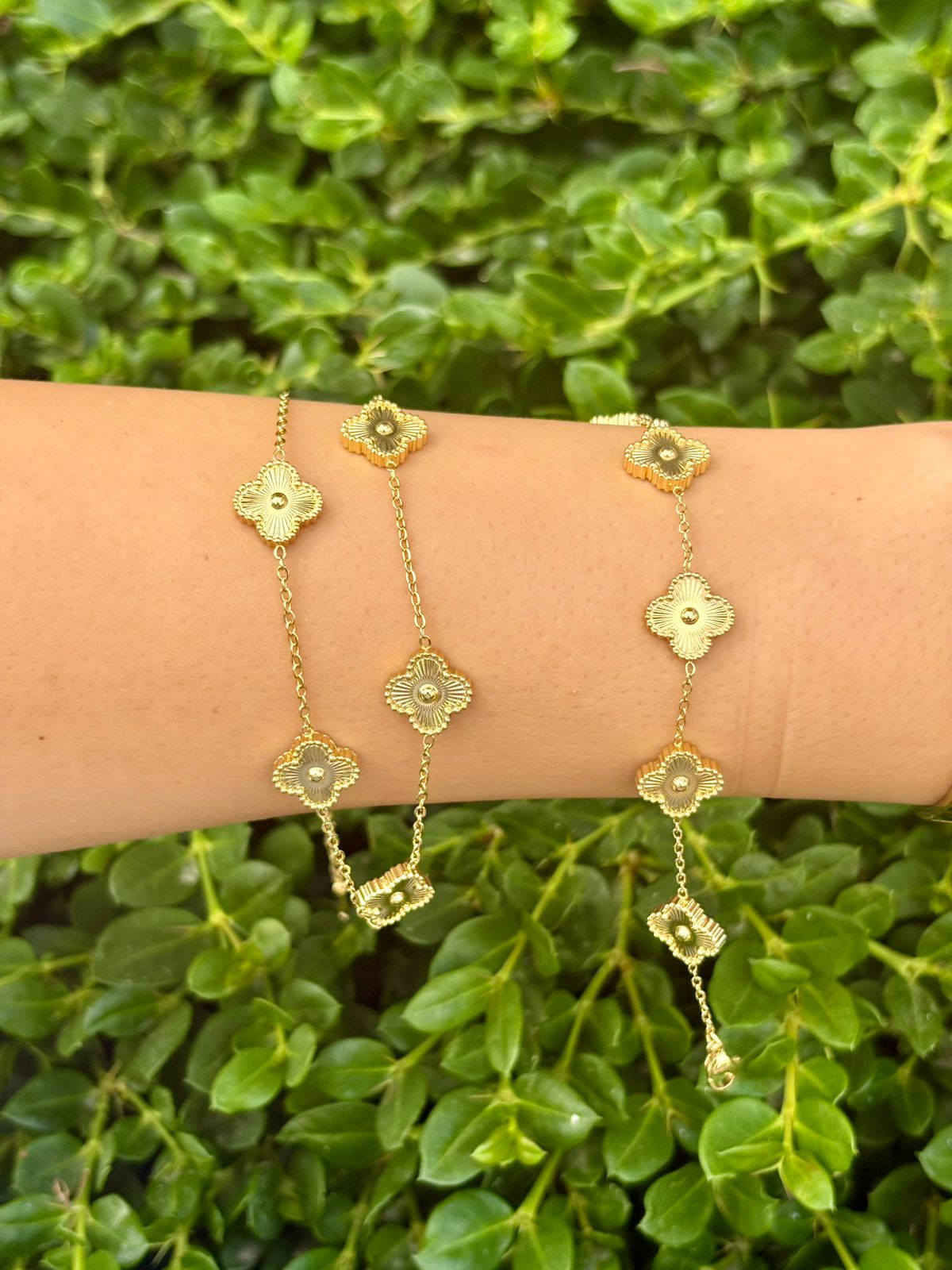 Van cleef set (bracelet + necklace )