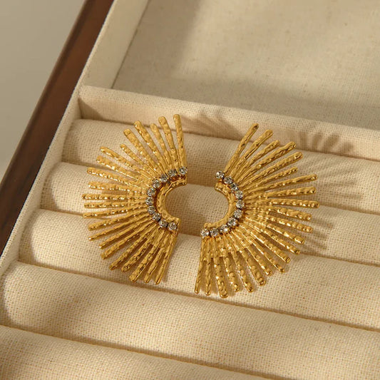 Retro earrings in gold