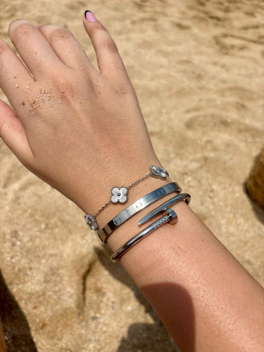Silver Cartier ( 2 pieces)