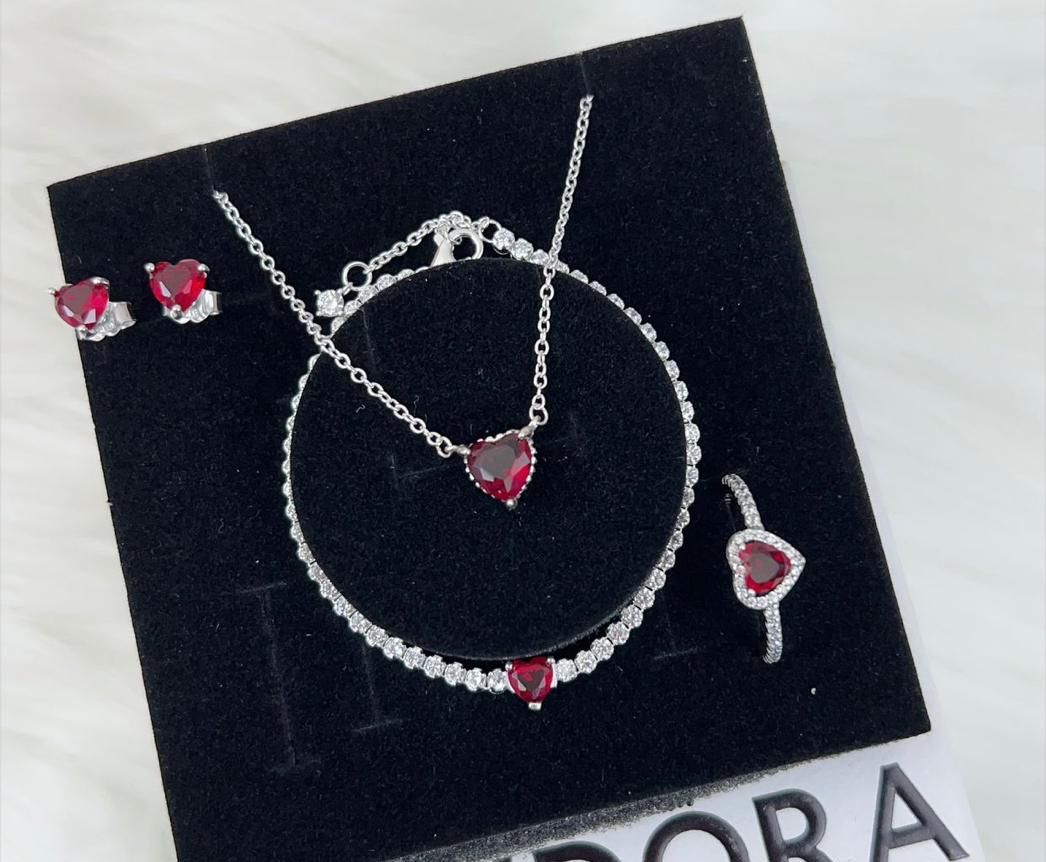 Pandora Set