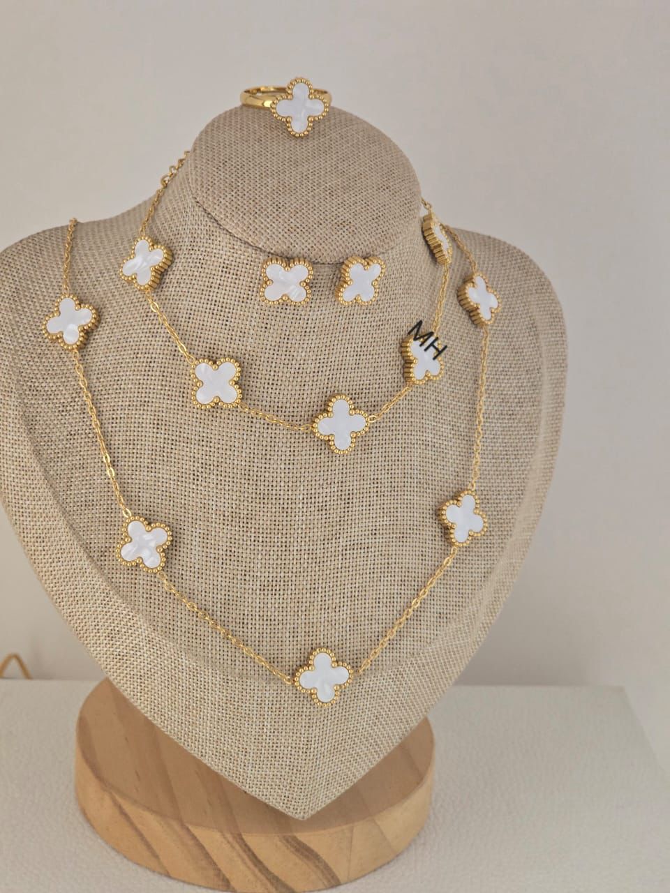 Van Cleef Sets