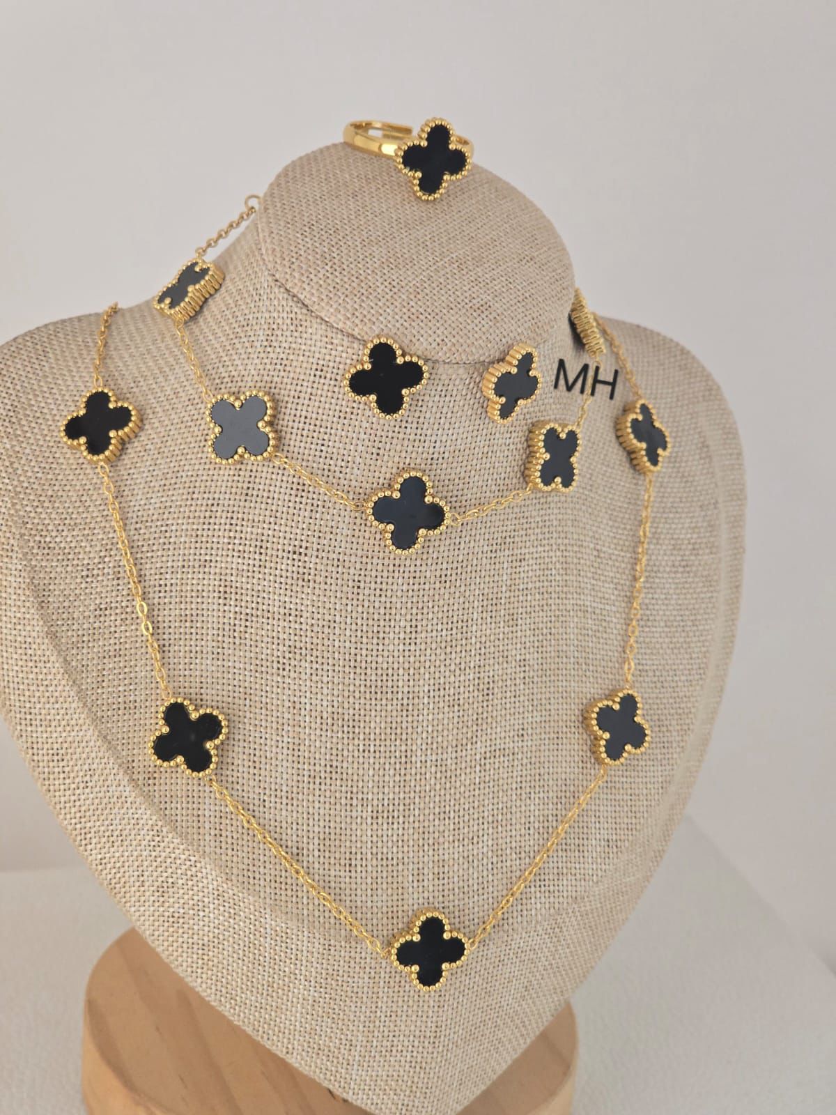 Van Cleef Sets
