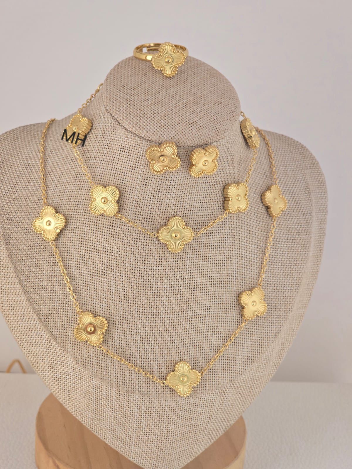 Van Cleef Sets