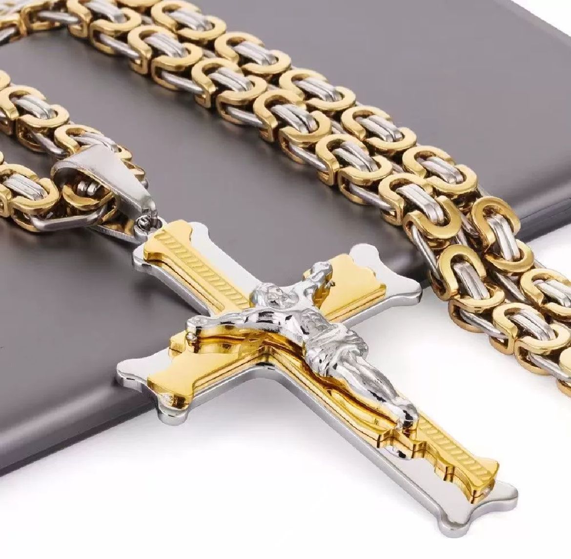 The Cross Necklace