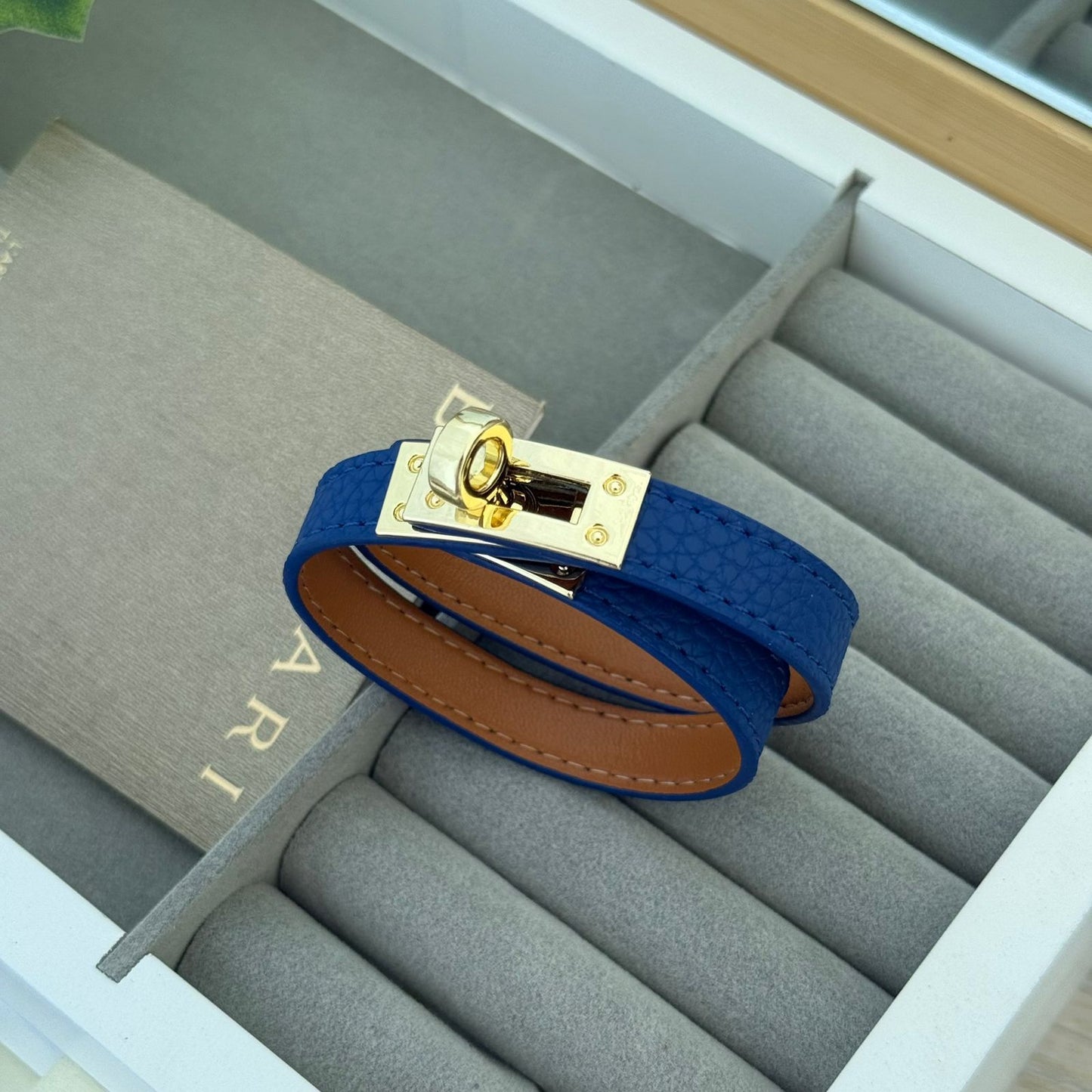 Hermes Bands
