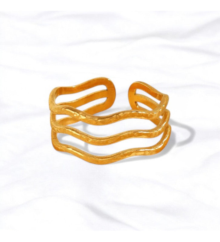 Alaska's Ring